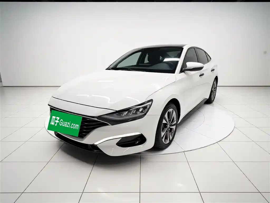 Hyundai Fista 2019 280TGDi Smart Speed Edition China VI фото 2