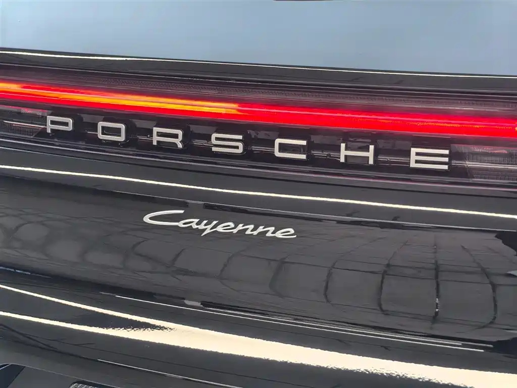 Porsche Cayenne 2026 2025 Cayenne 3.0T Dream Chaser Edition