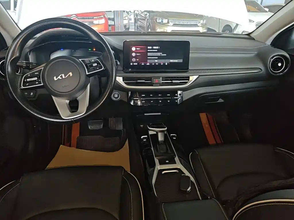 Kia K3 2024 2024 1.5L CVT Comfort Premium Edition