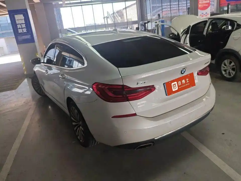 BMW 6 Series GT 2018 2018 630i Luxury Design Package
