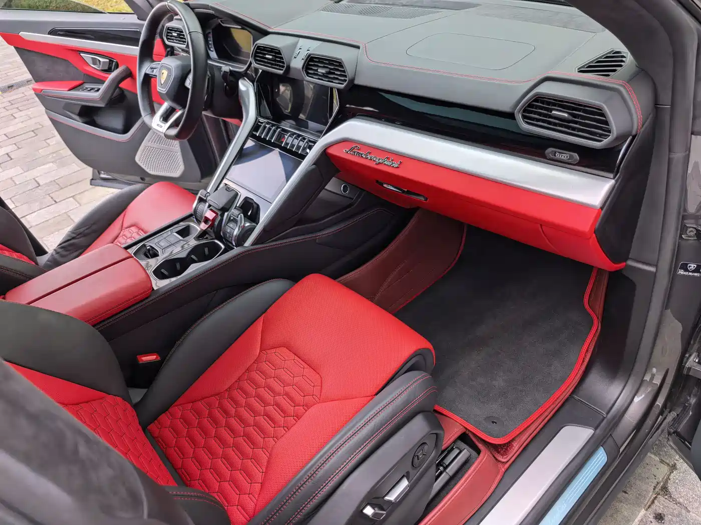 Lamborghini Urus 2021 4.0T V8 фото 43