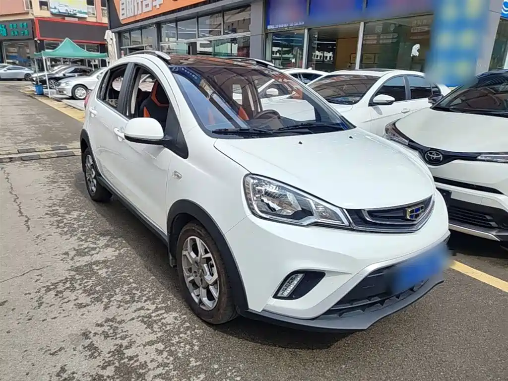 Geely Yuanjing X1 2018 2017 1.3L Auto Fun Edition