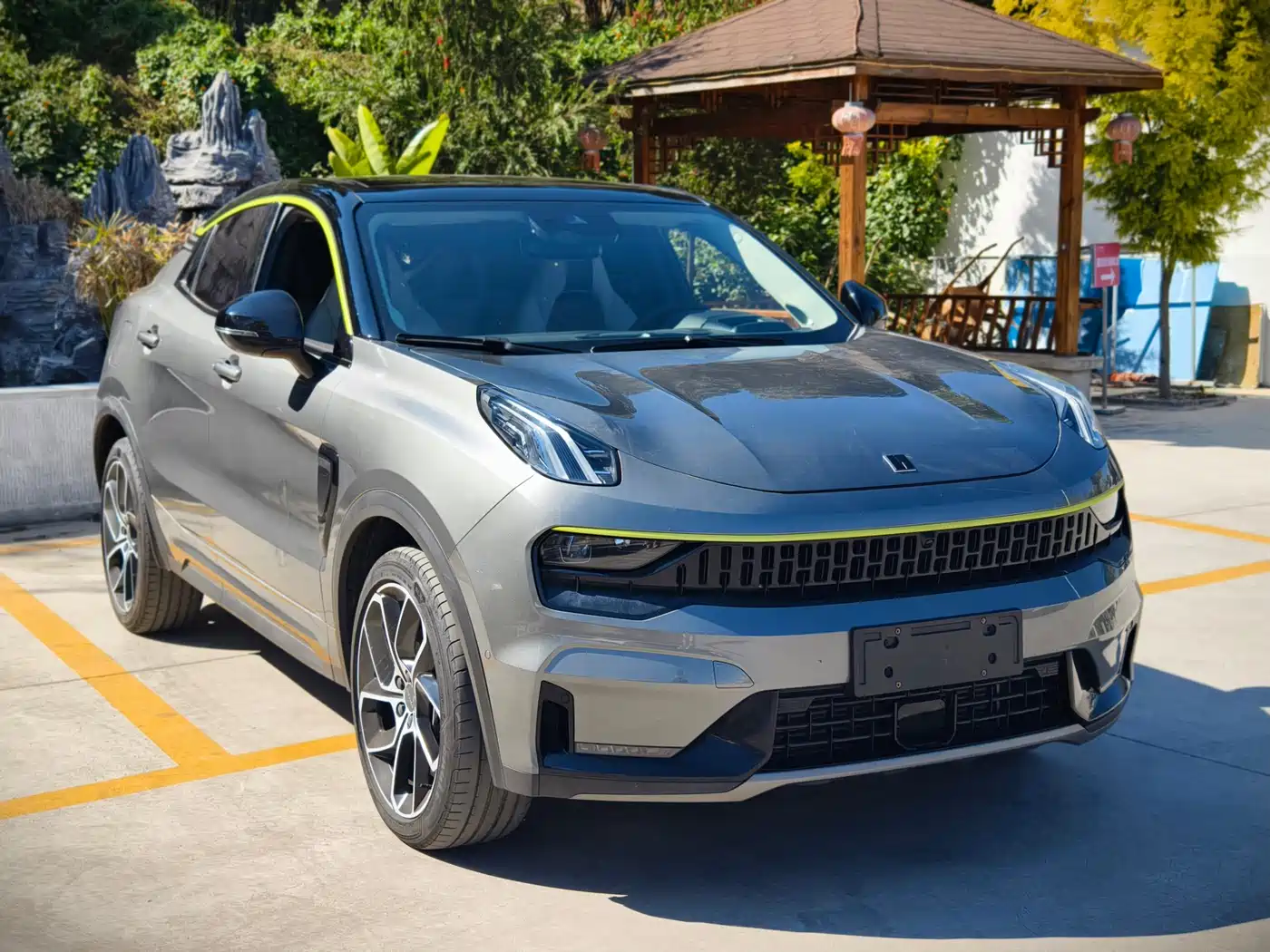 Lynk & Co 05 2020 2.0TD 2WD Shine Halo фото 3