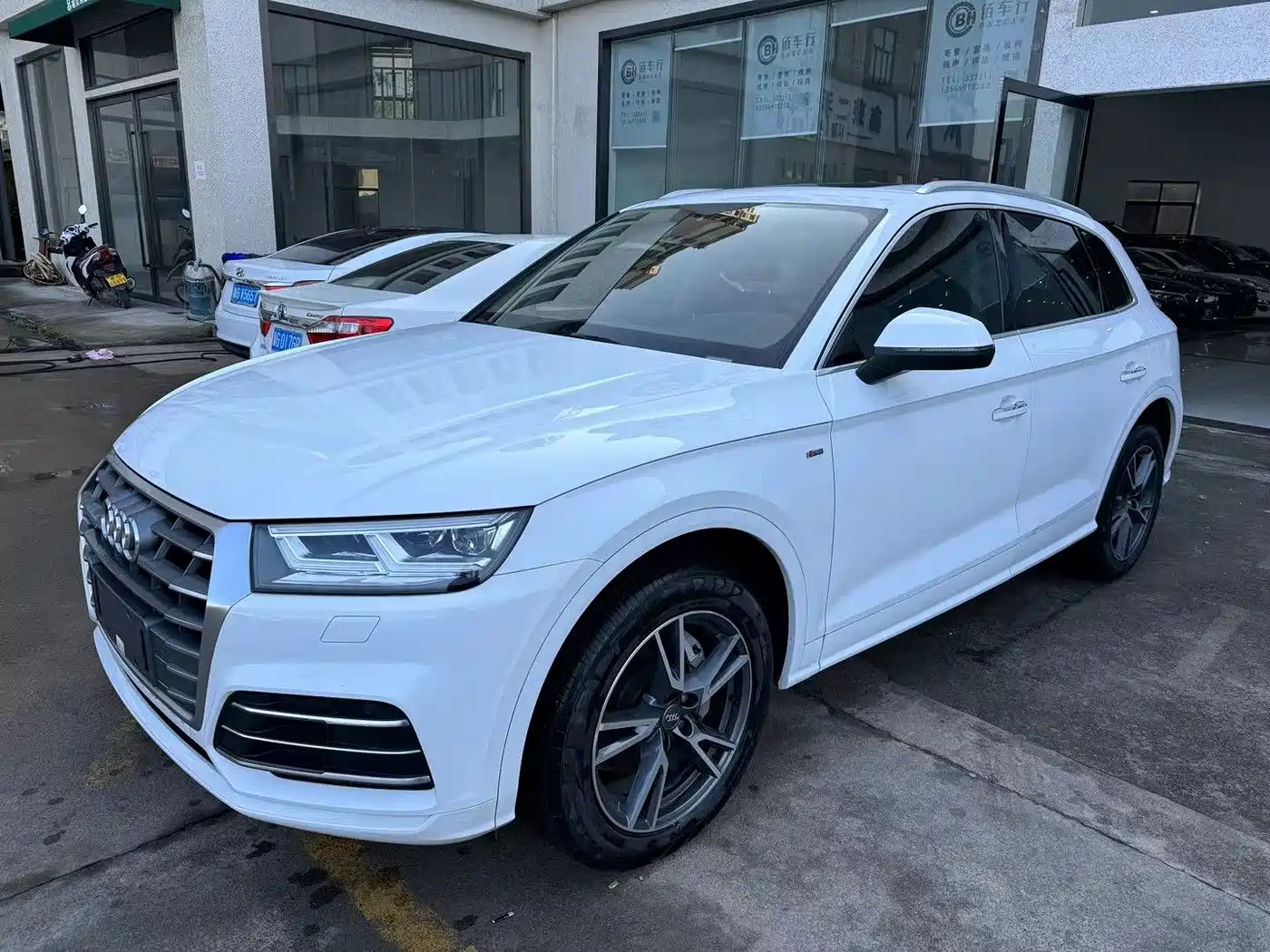 Audi Q5L 2020 40 TFSI Prestige Fashion