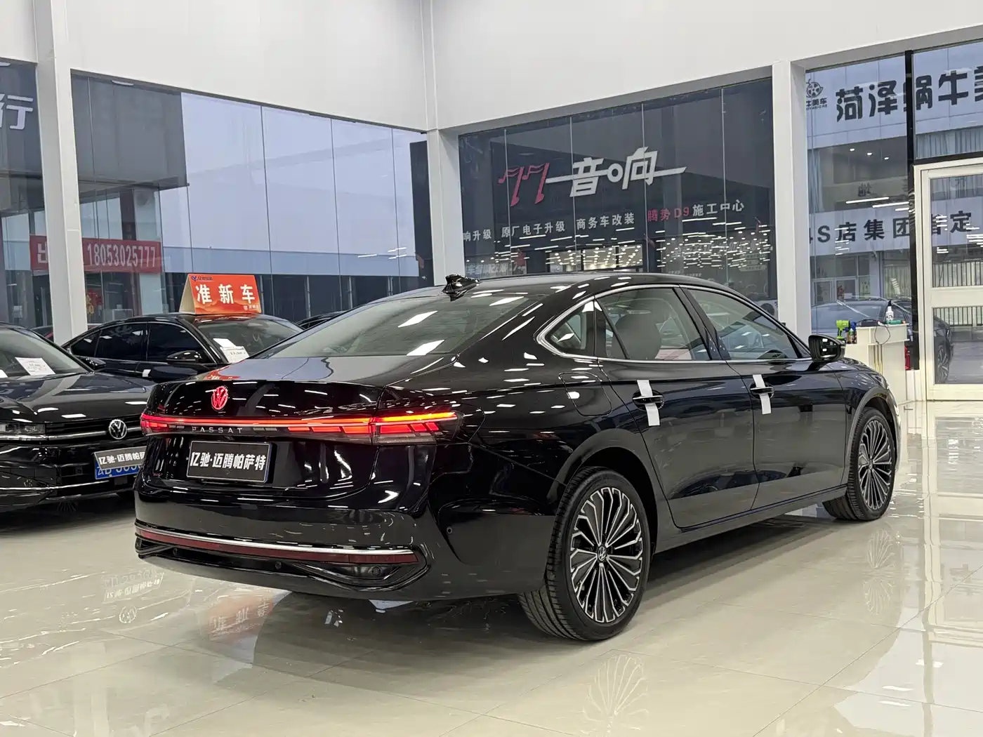 Volkswagen Passat 2025 Pro 380TSI Dragon Prestige Edition фото 6