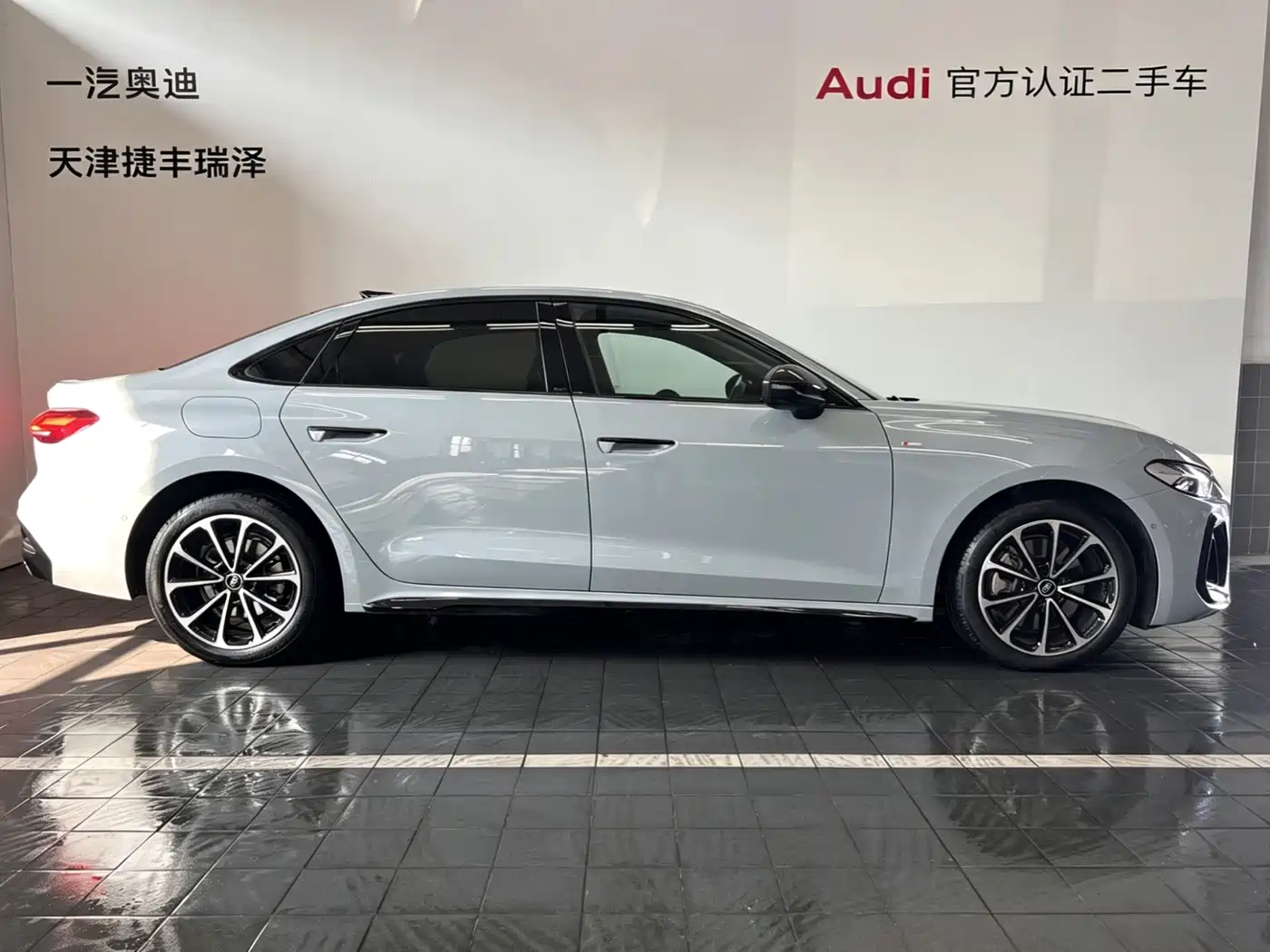 Audi A5L 2025 2.0T Sport Edition Plus фото 8