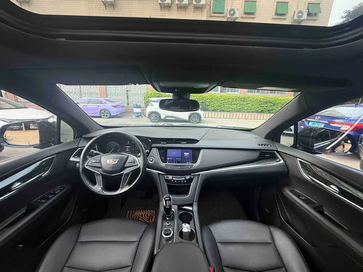 CADILLAC XT5
