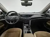 Photo 5 - Buick Regal