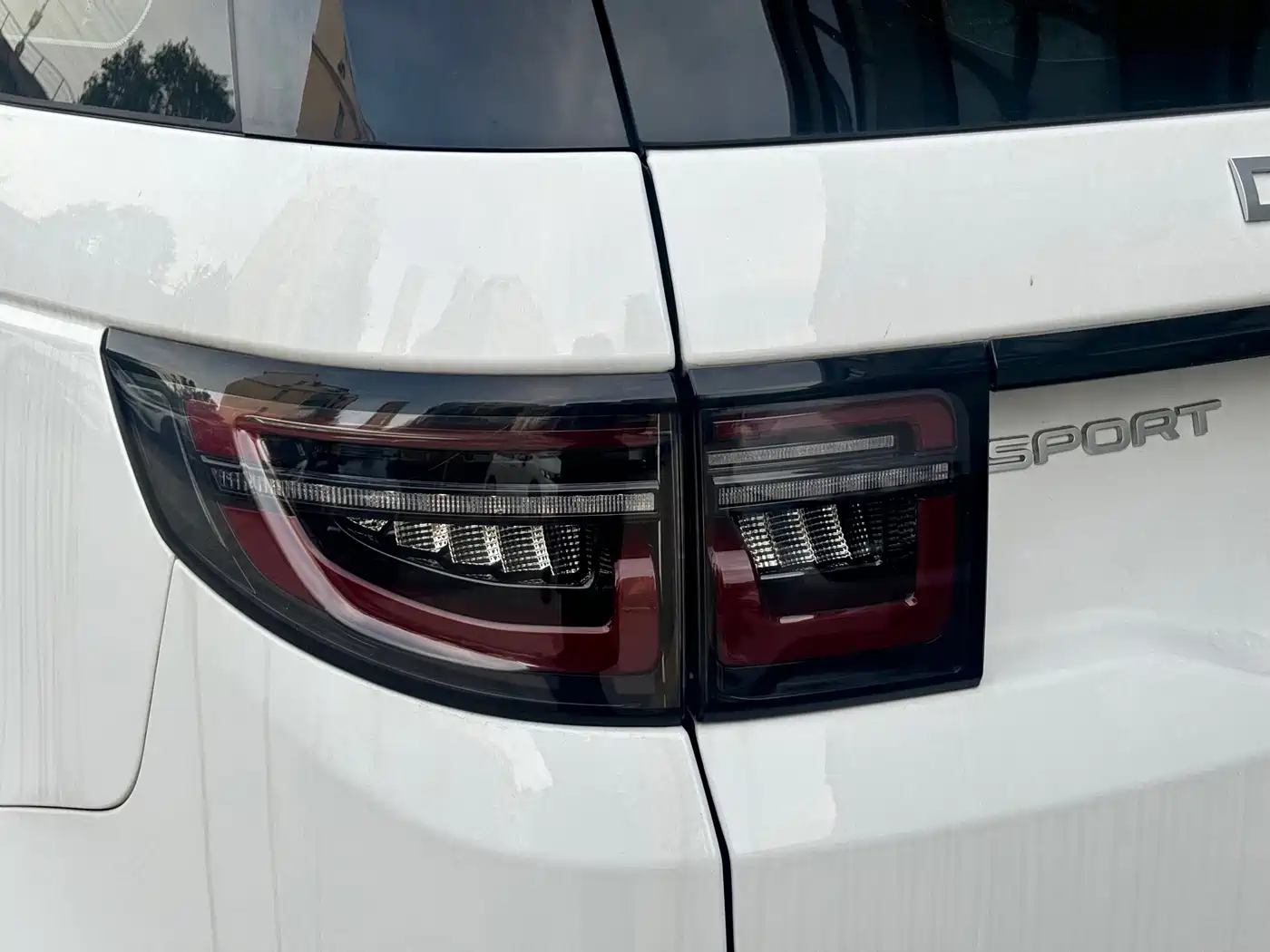 Photo 18 - Land Rover Discovery Sport
