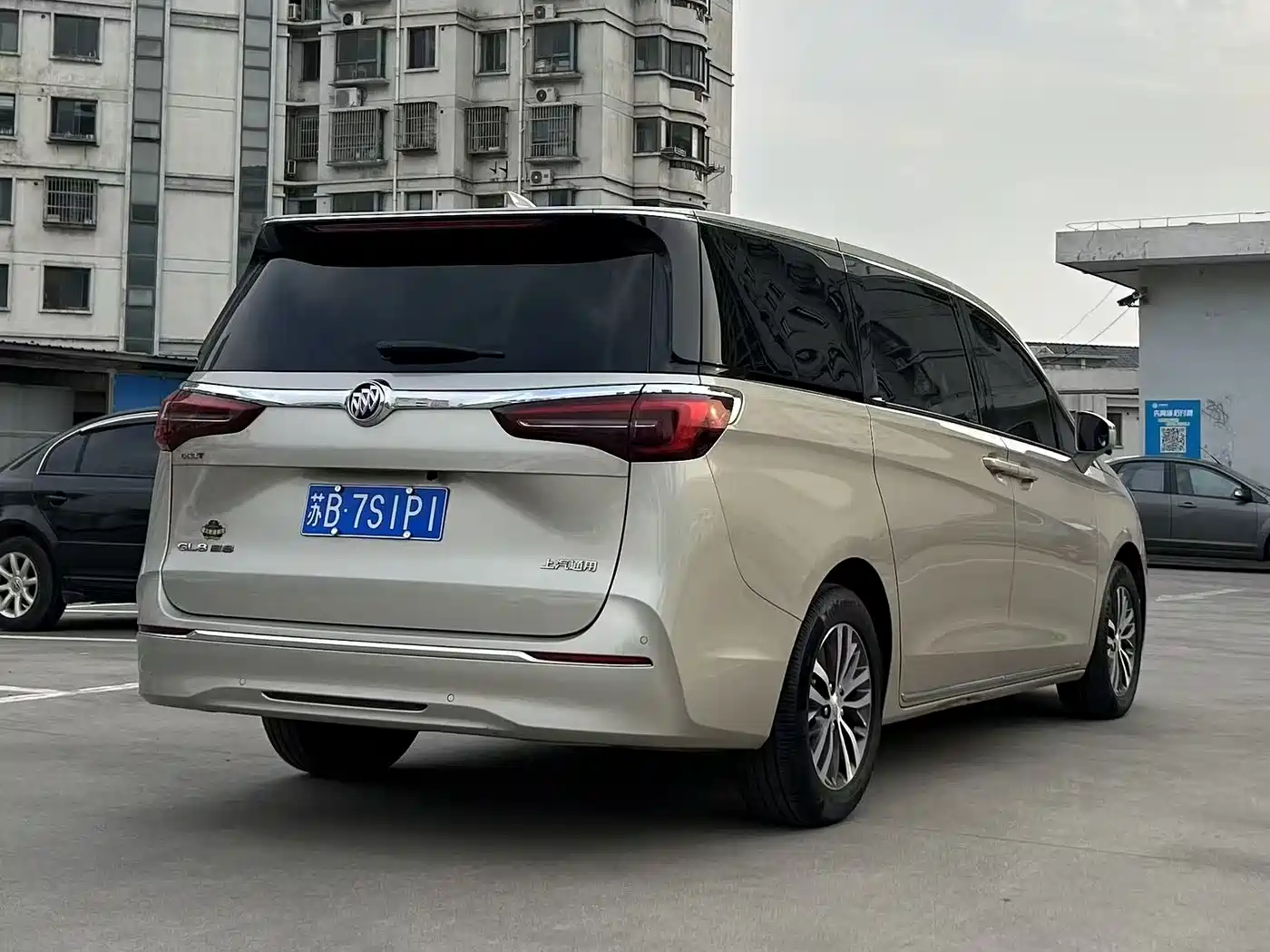 BUICK GL8