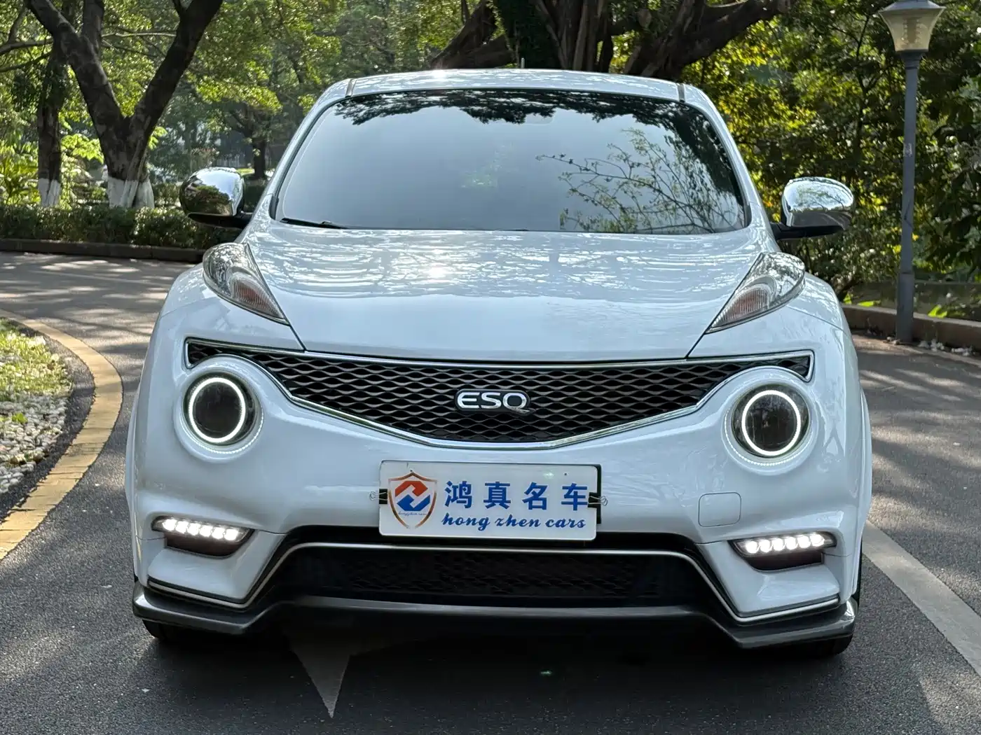 Infiniti ESQ 2019 2014 1.6L Free Edition