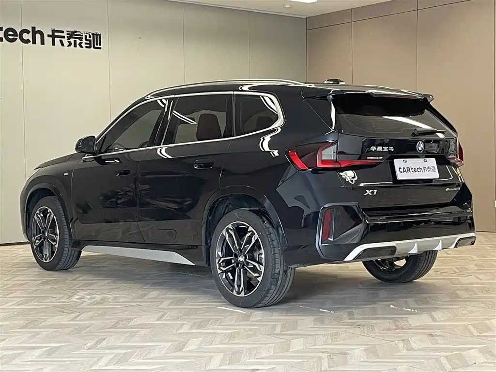 BMW X1 2023 sDrive25Li M Sport Package фото 7