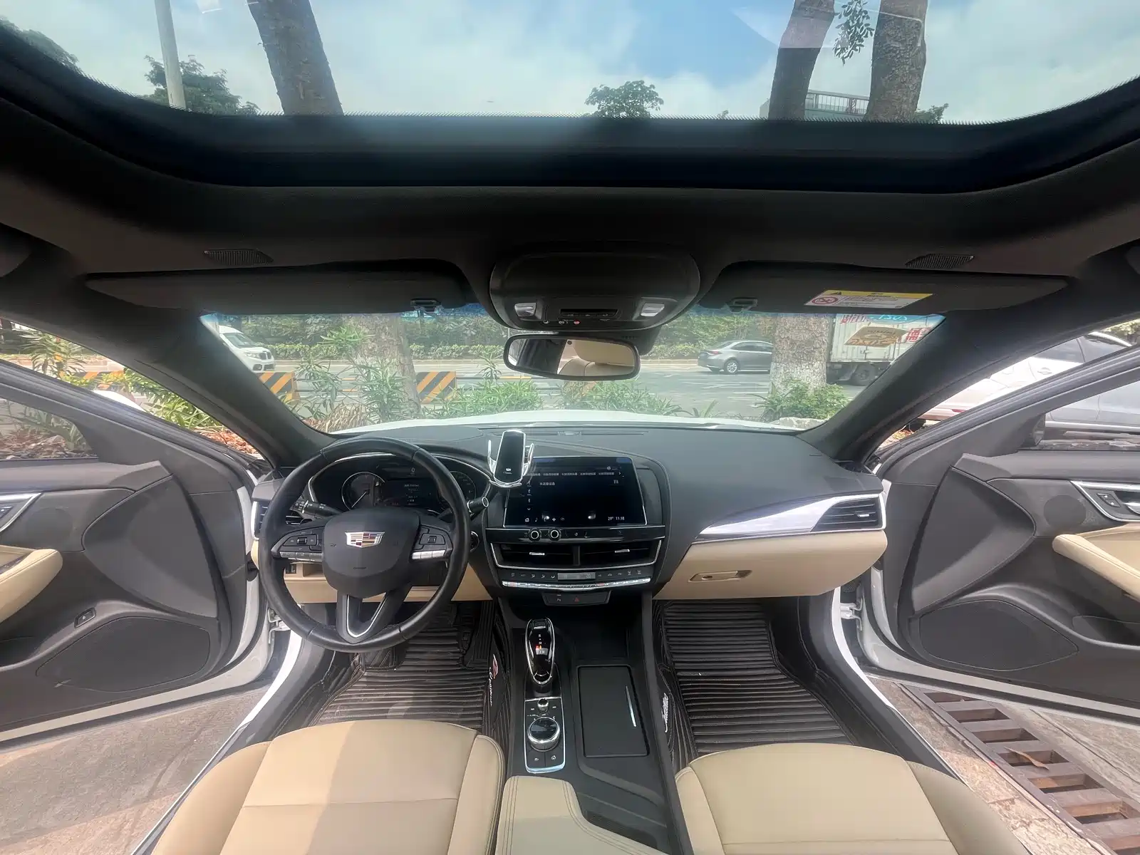 Photo 17 - Cadillac CT5