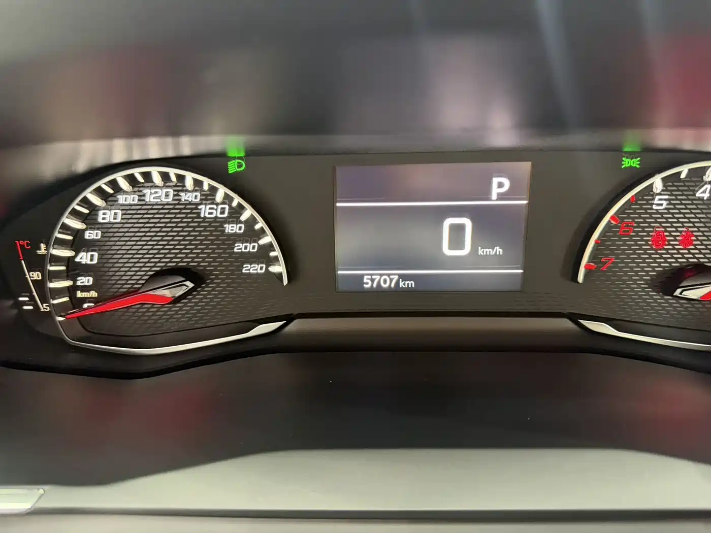Peugeot 2008 2025 2022 230THP THE ONE
