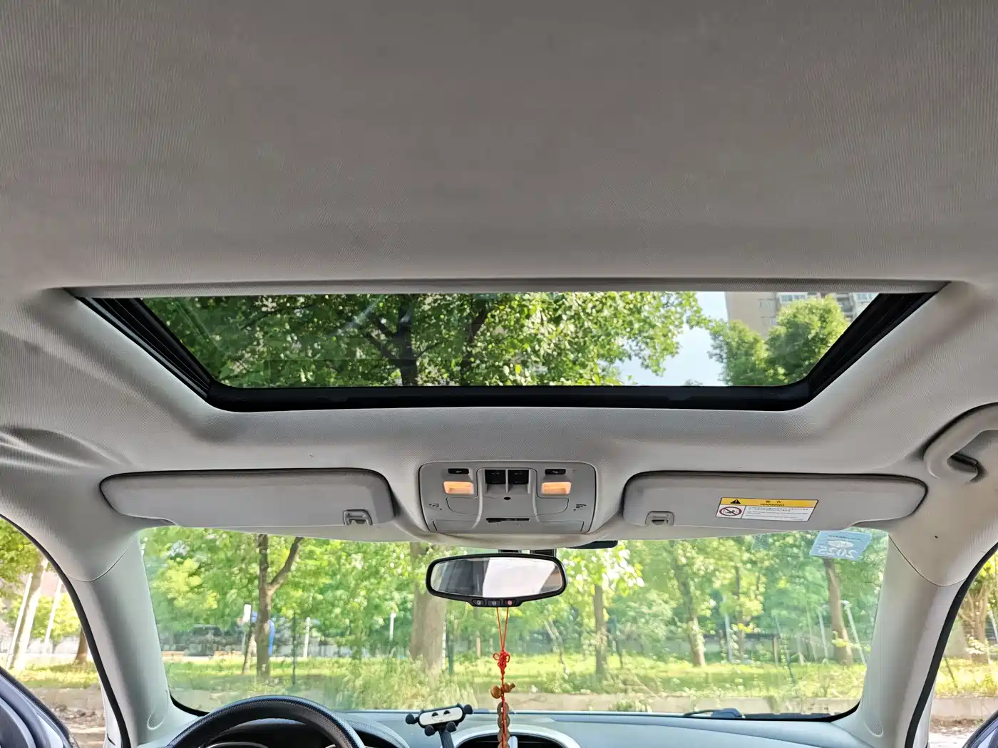 Chevrolet Malibu 2014 2.0L Automatic Luxury фото 18
