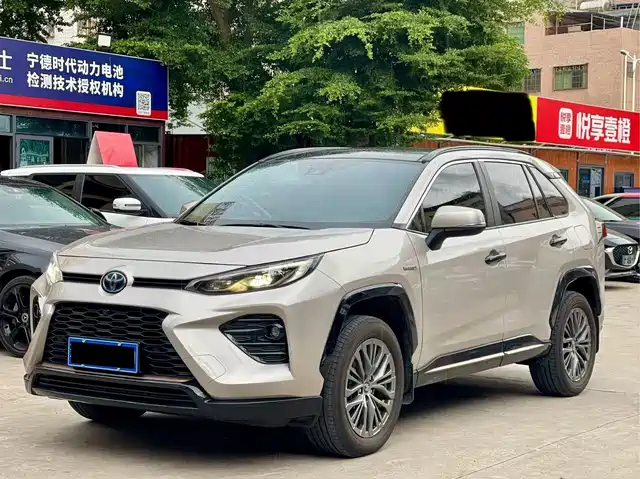 Toyota Wildlander 2024 Hybrid 2.5L E-CVT FWD Luxury PLUS Edition