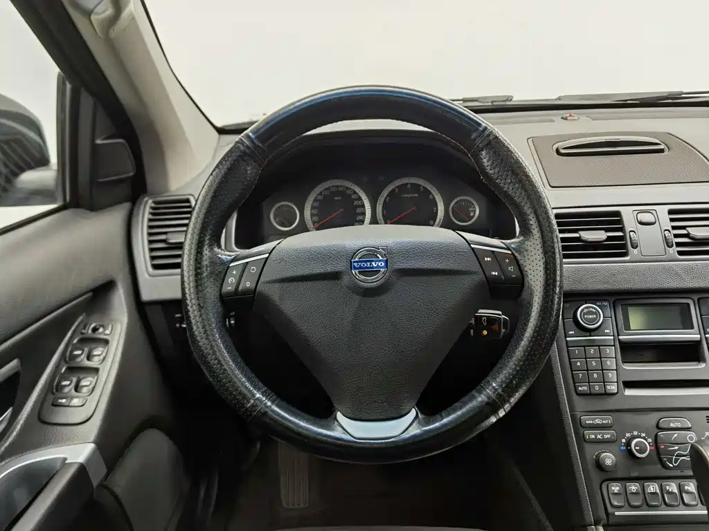 Photo 11 - Volvo XC90