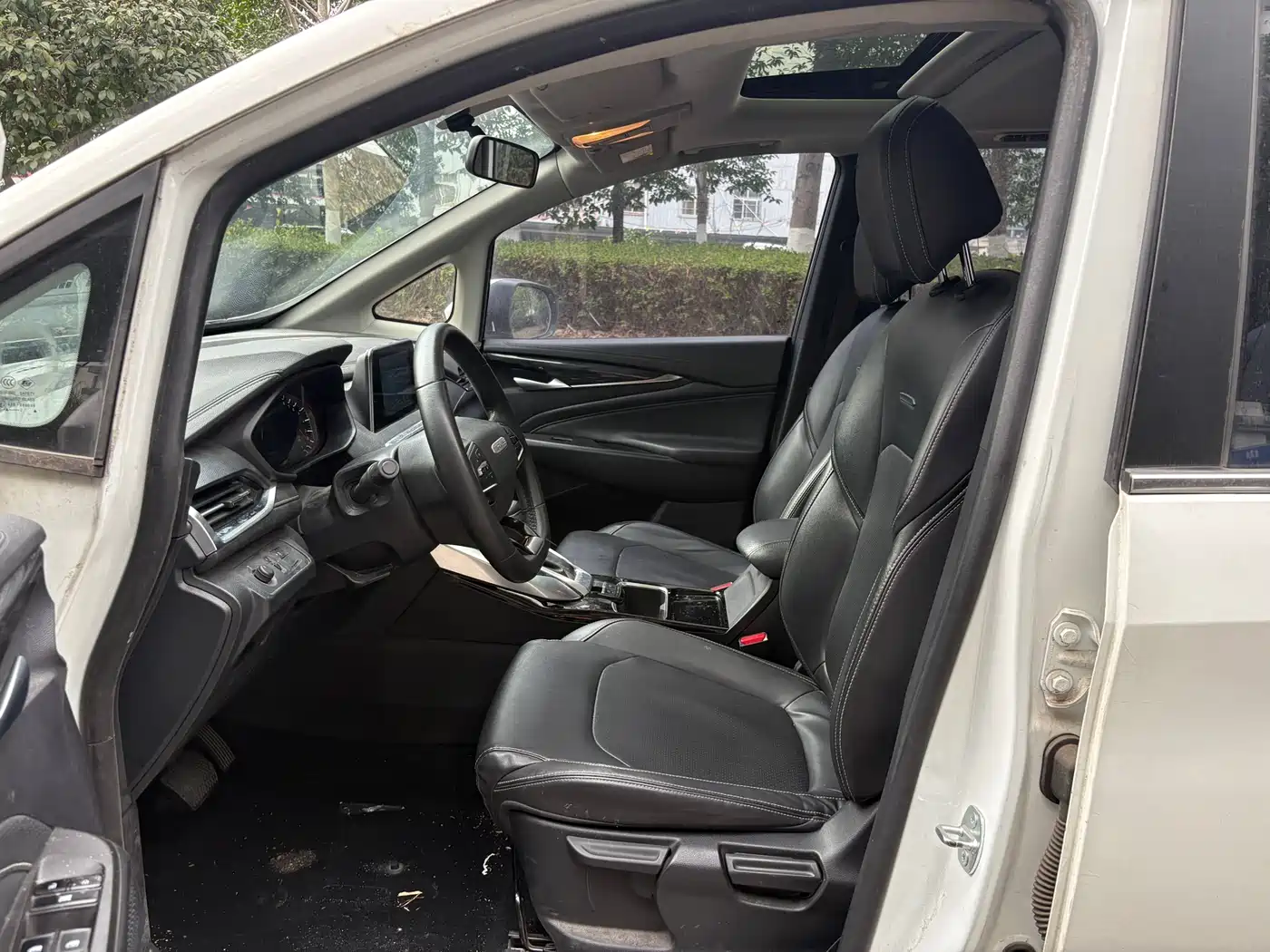 SAIC Maxus Maxus G50 2022 1.5T Automatic Changyou B фото 4