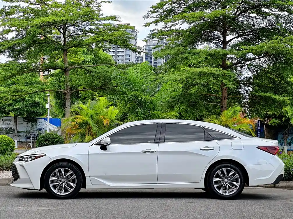 Toyota Avalon 2019 2.0L Luxury Edition (China VI) фото 5