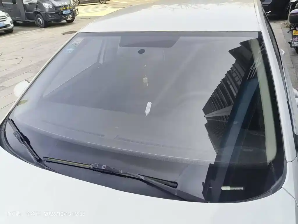 Фото 9 - Škoda Octavia