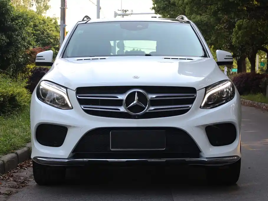 Mercedes-Benz GLE 2018 GLE 320 4MATIC Dynamic Ultimate Edition фото 2