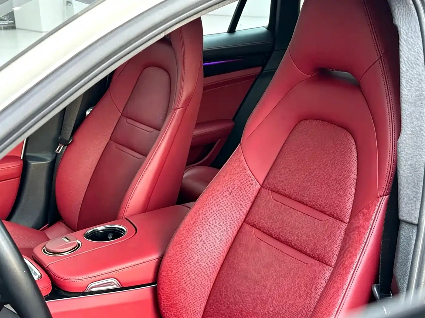 Photo 6 - Porsche Panamera