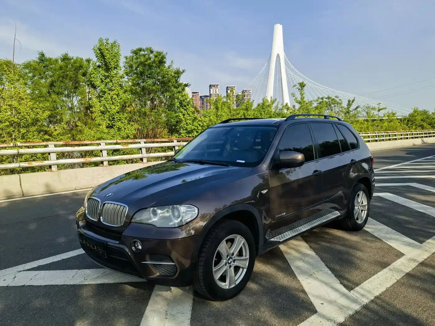BMW X5 (Import) 2011 xDrive35i Leading Edition