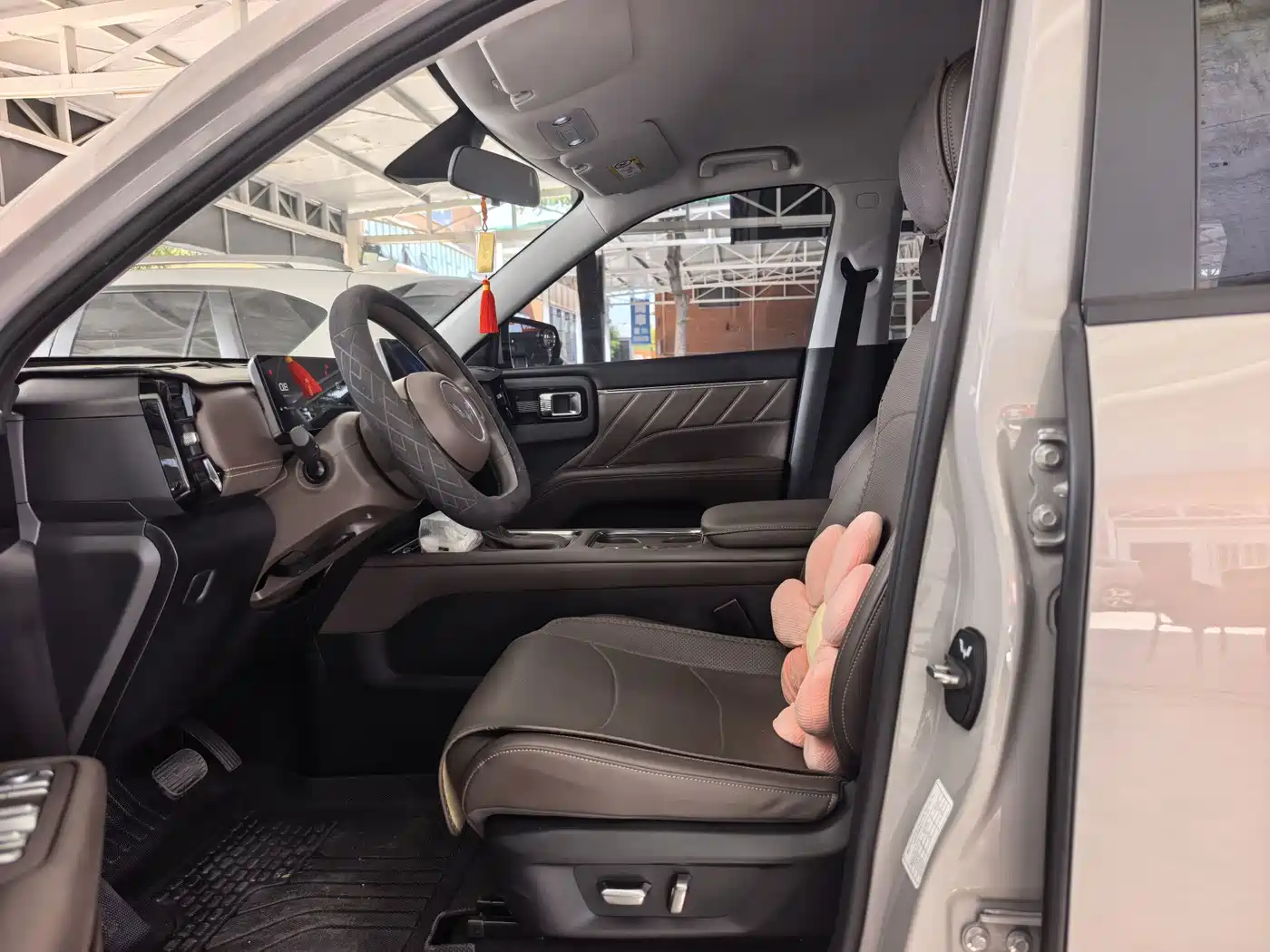 Wuling Motors Starlight 560 2026 2025 Model Gasoline Version 5-seater