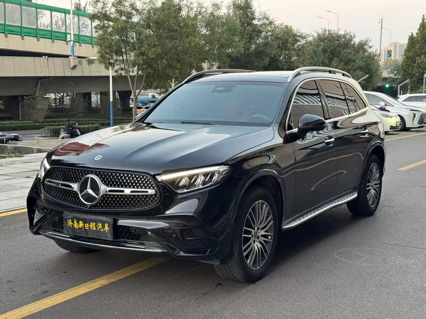 Similar car