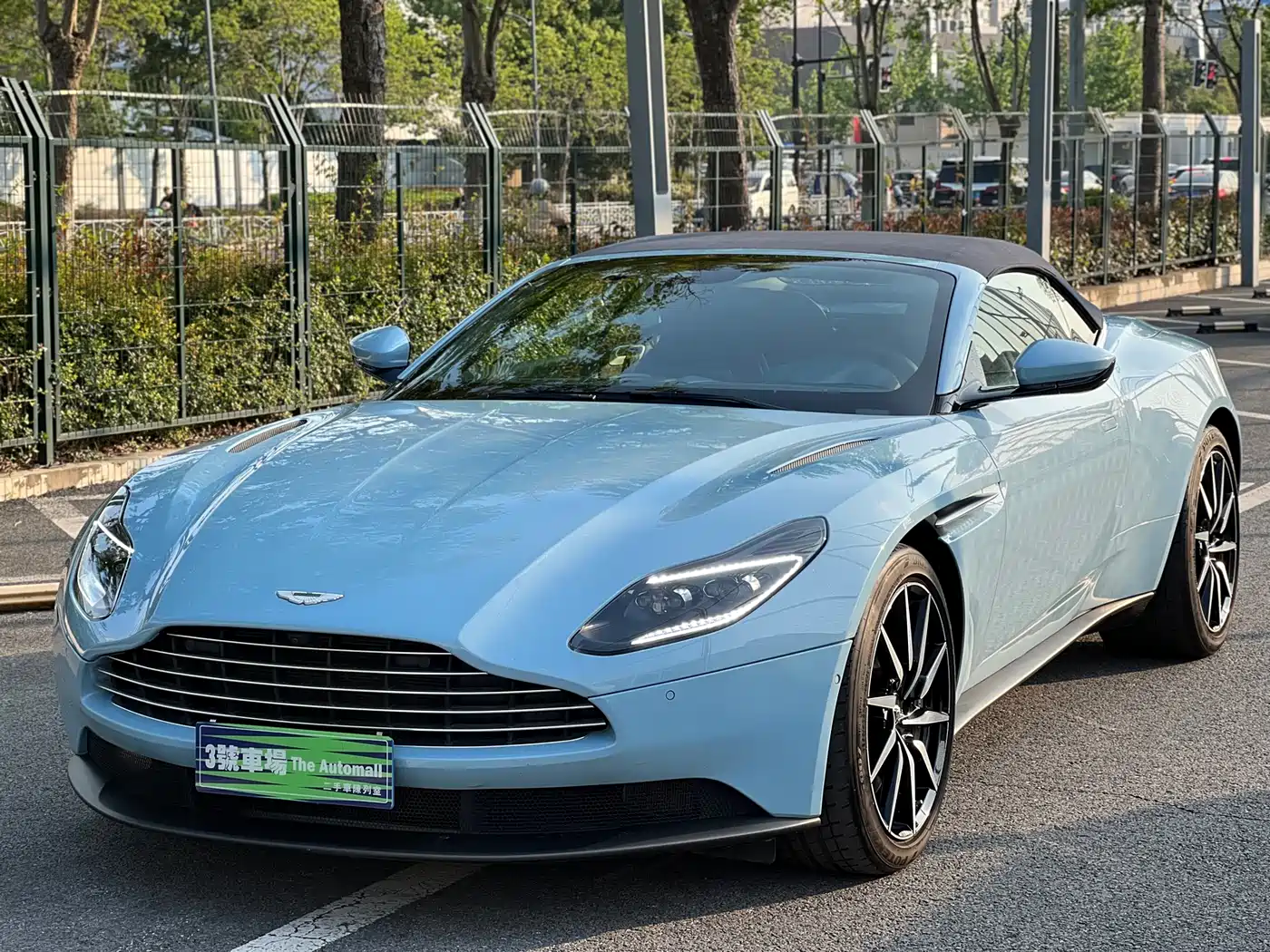 Aston Martin DB11 2019 4.0T V8 Volante