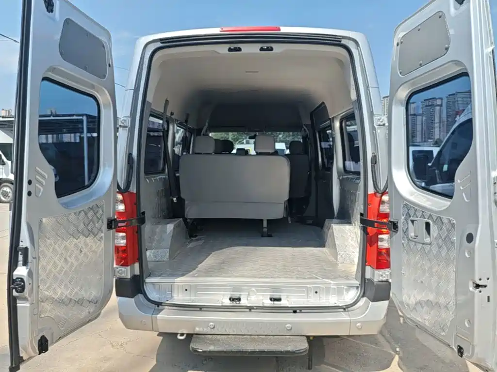 Foton Tuyano 2023 2022 2.0T Manual Tongtu Multi-purpose Long Wheelbase Medium Roof Single Rear Tire 5/6/7/9-Seater 4F20TC3