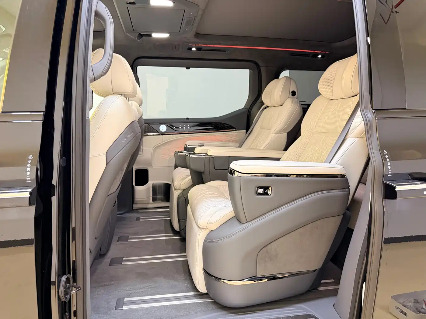 ZEEKR EXTREME KRYPTON 009