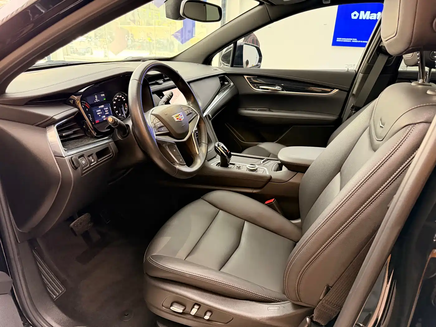 Cadillac XT5 2022 2.0T 2WD Luxury фото 11