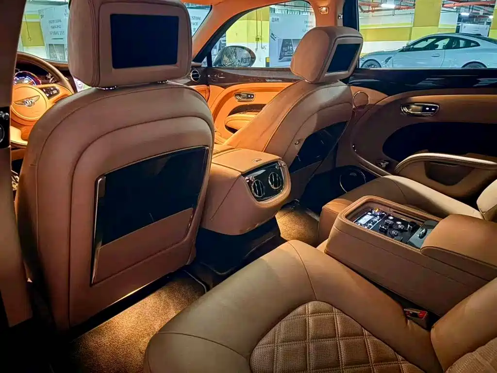 Bentley Mulsanne 2013 6.8T Mulliner Special Edition фото 8