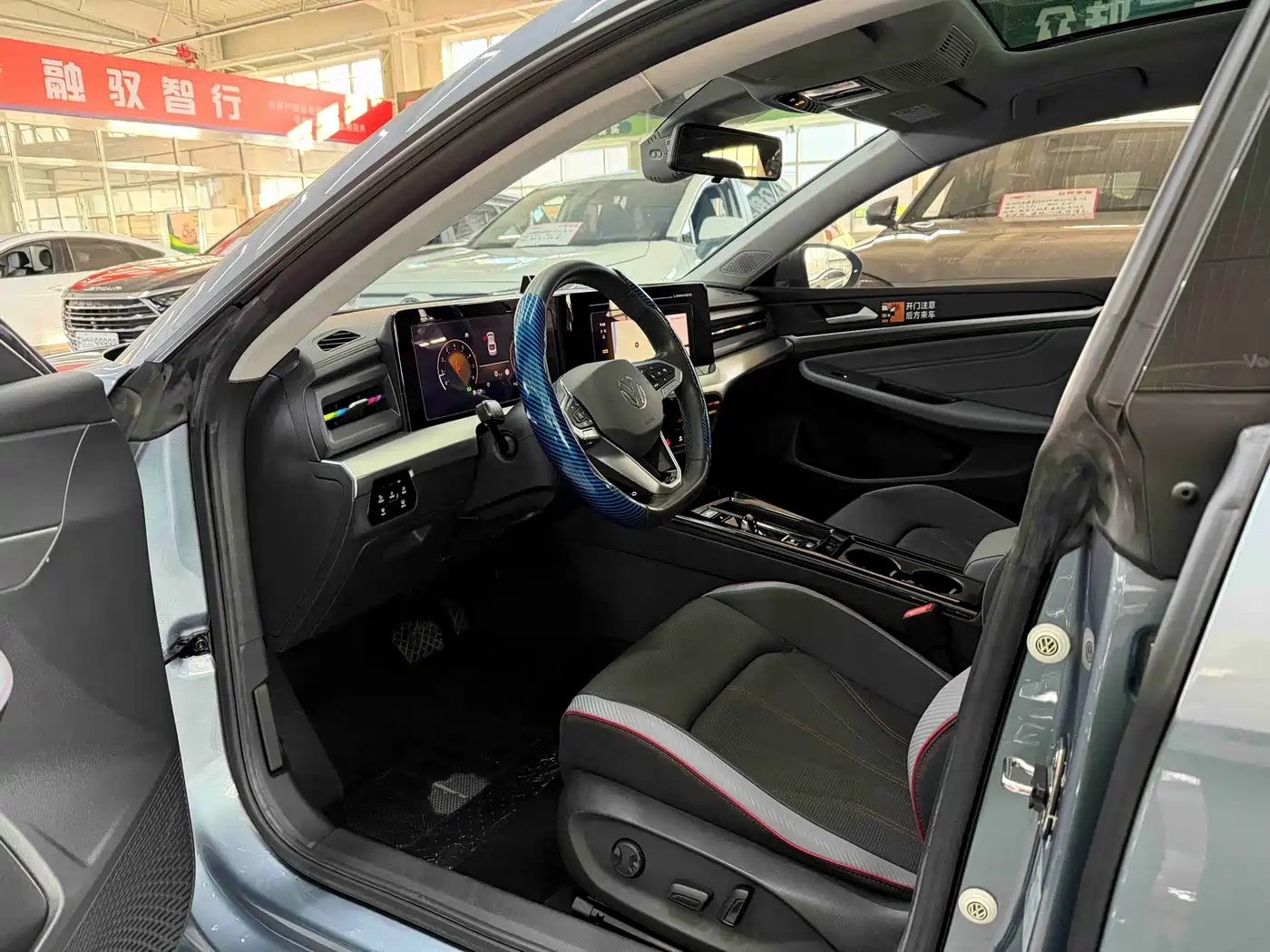 Volkswagen Lamando 2023 Lamando L 280TSI DSG Glamour Edition фото 7
