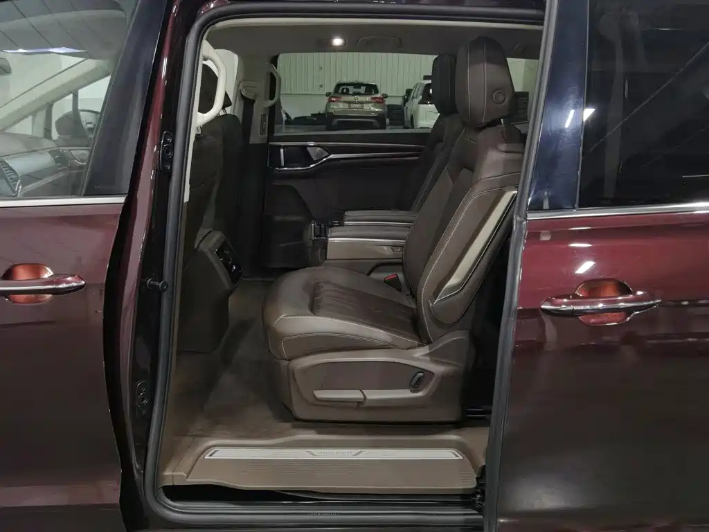 Volkswagen Viloran 2021 2020 330TSI Luxury Edition