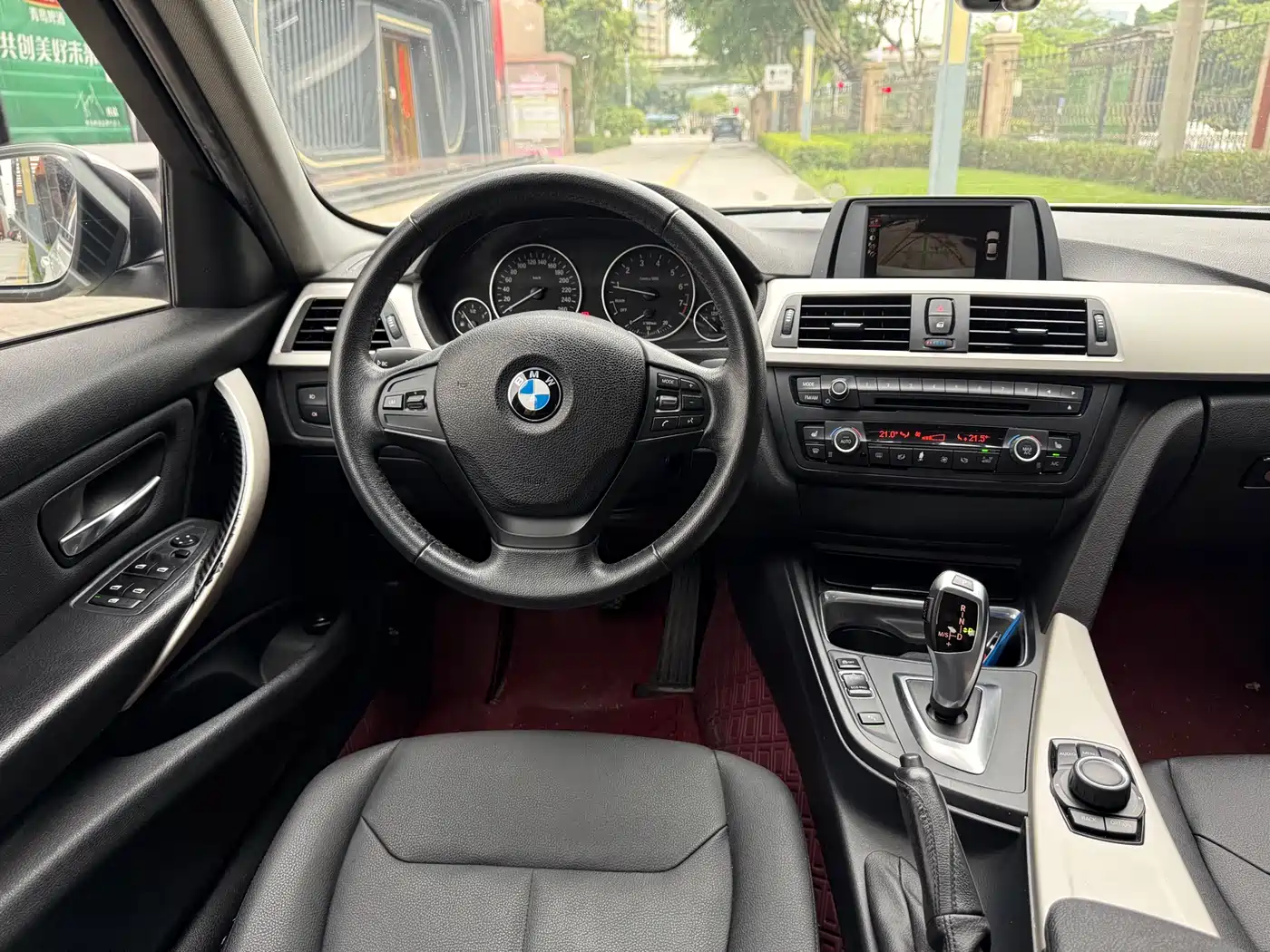 BMW 3 Series 2015 320i Super Joy Fashion фото 21