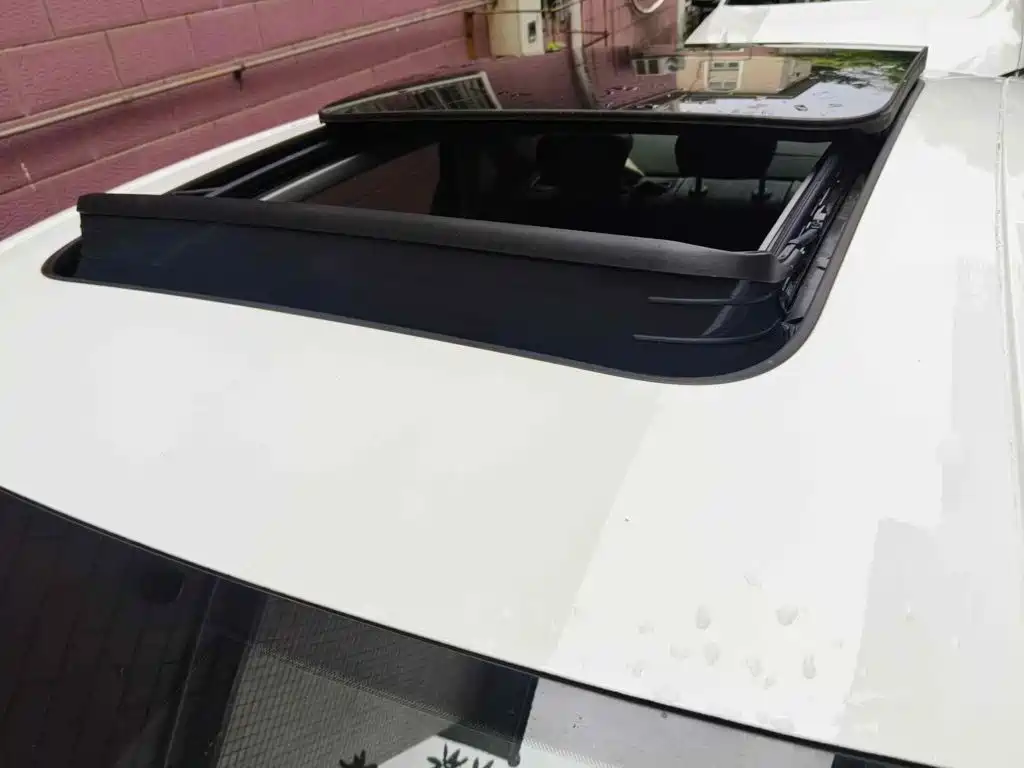 Фото 6 - Audi A4L