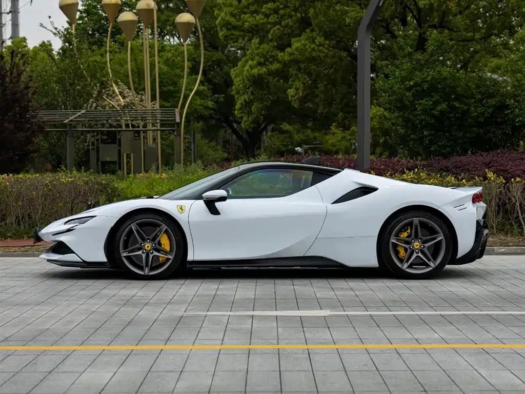 Ferrari SF90 2023 2020 3.9T V8 Stradale