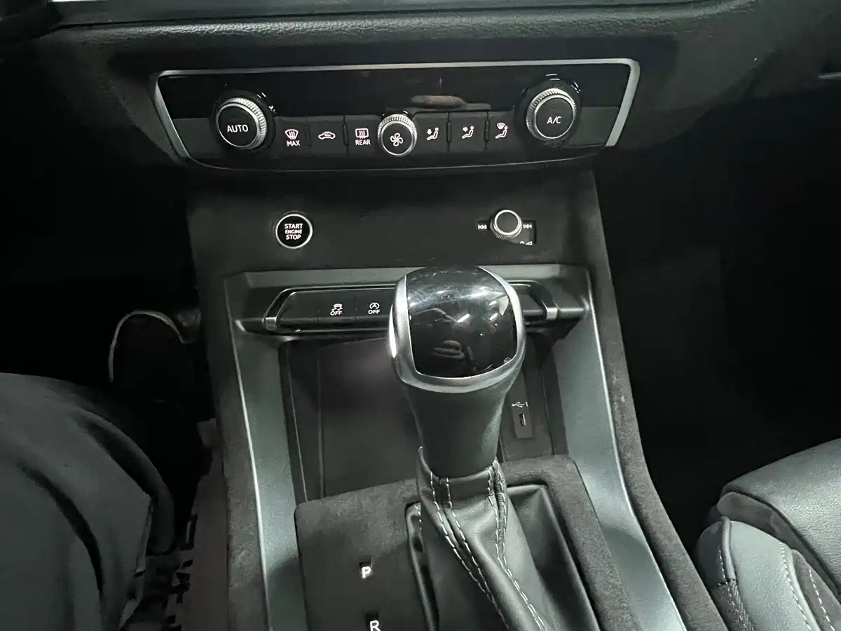 Audi Q3 Sportback 2022 35 TFSI Progressive фото 24