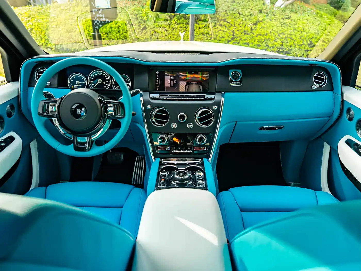 ROLLS-ROYCE CULLINAN