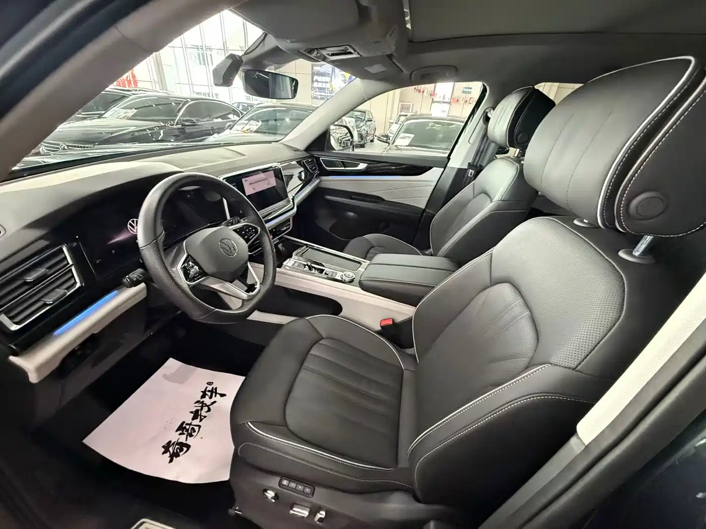 Volkswagen Teramont 2023 380TSI AWD Premium Luxury Edition фото 7