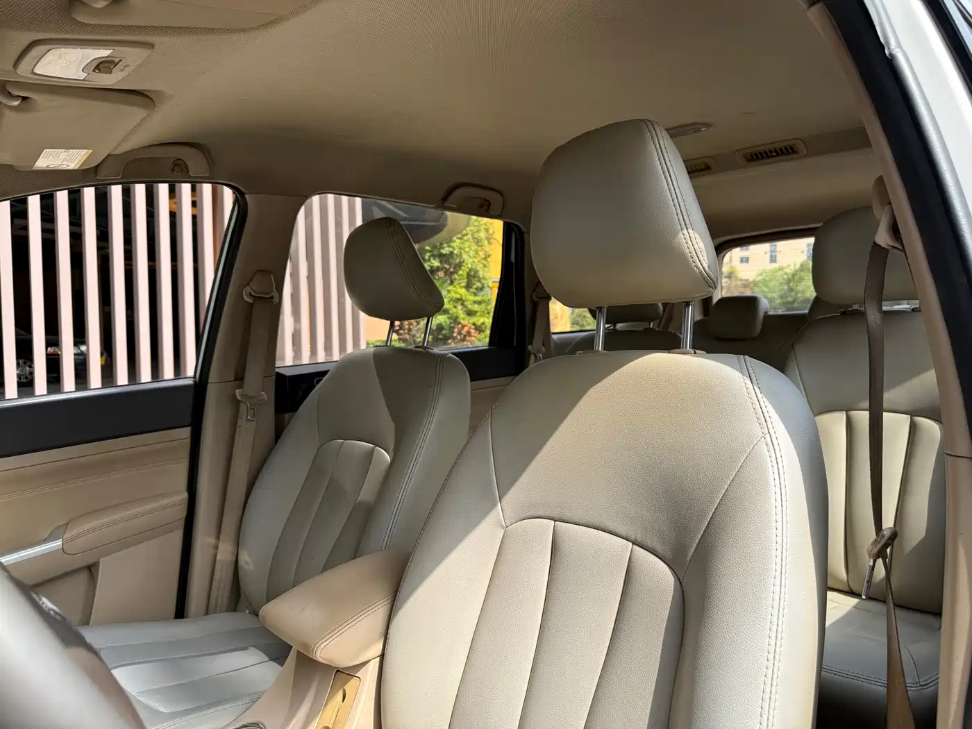 Baojun 730 2015 2014 1.5L Manual Standard 7-seater
