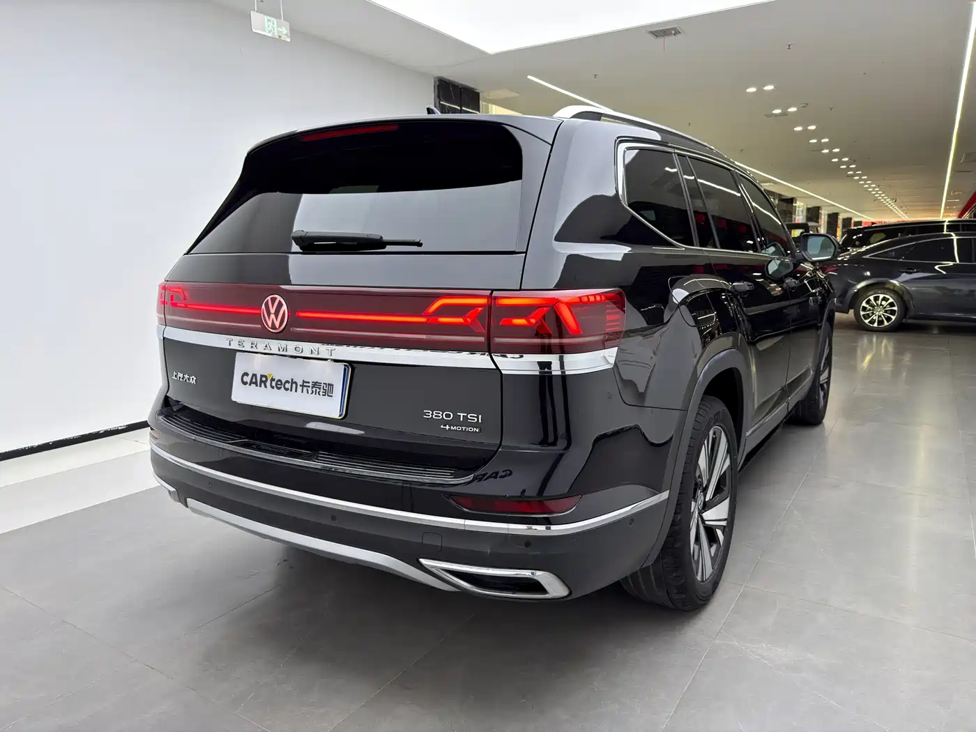 Volkswagen Teramont 2023 380TSI AWD Premium Luxury Edition фото 3
