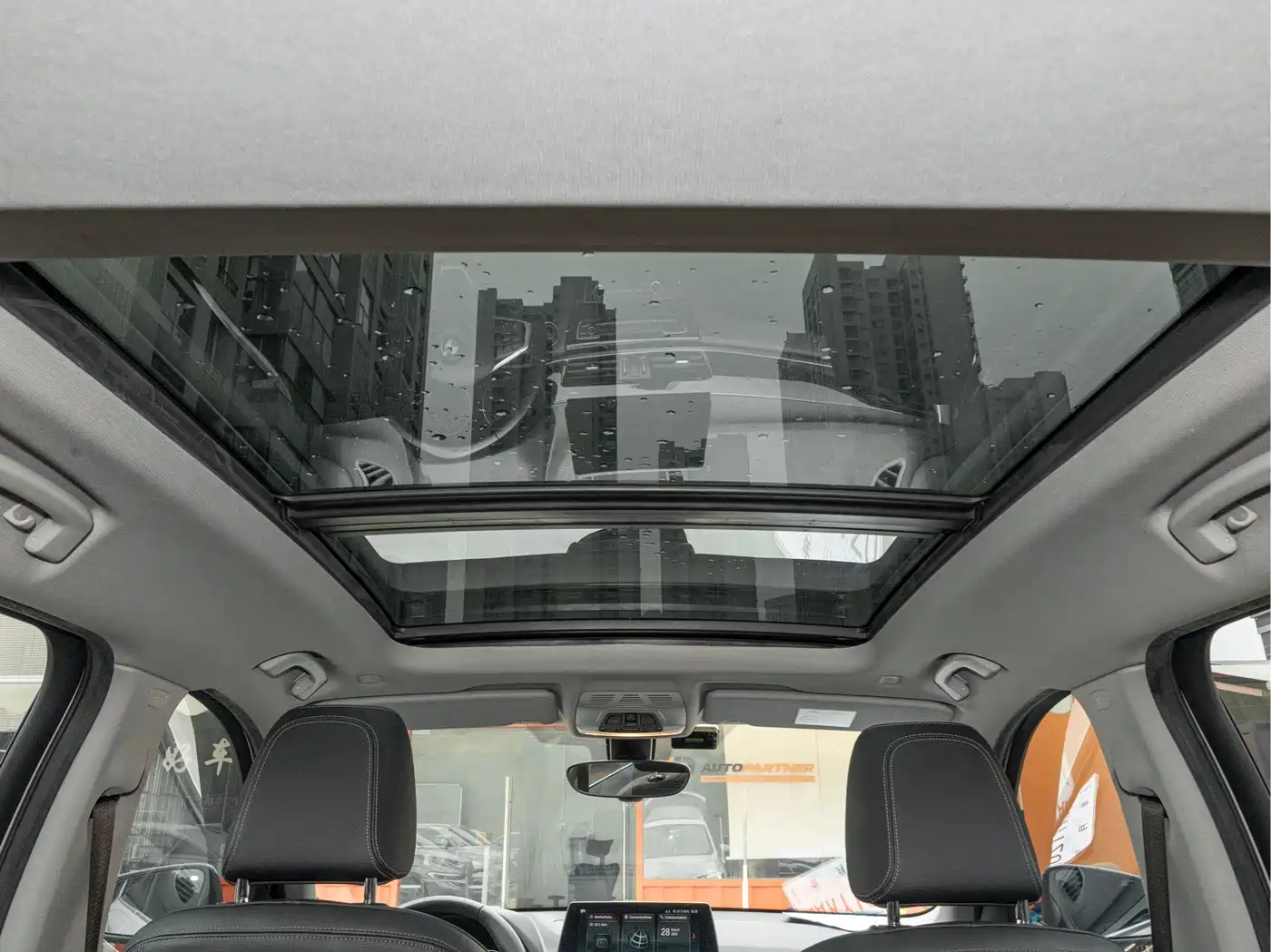 BMW X1 2022 sDrive20Li Premium фото 21