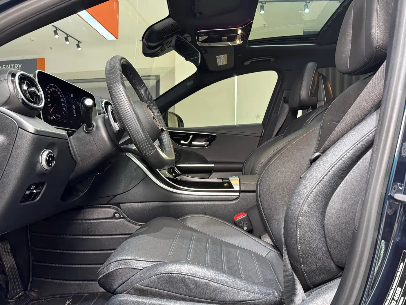 Mercedes-Benz C-Class 2023 C 200 L Sport фото 10