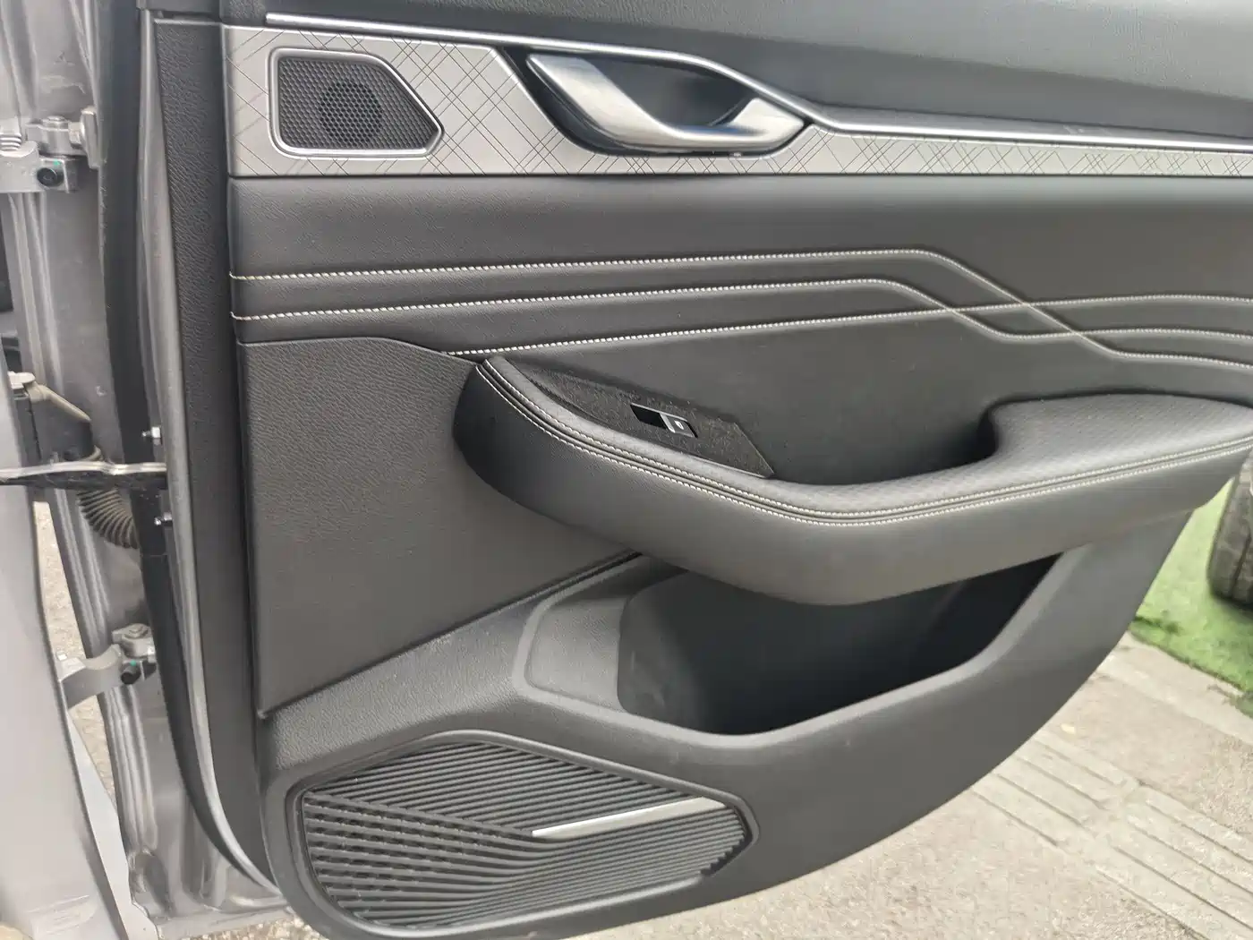 GEELY AUTOMOBILE XINGRUI