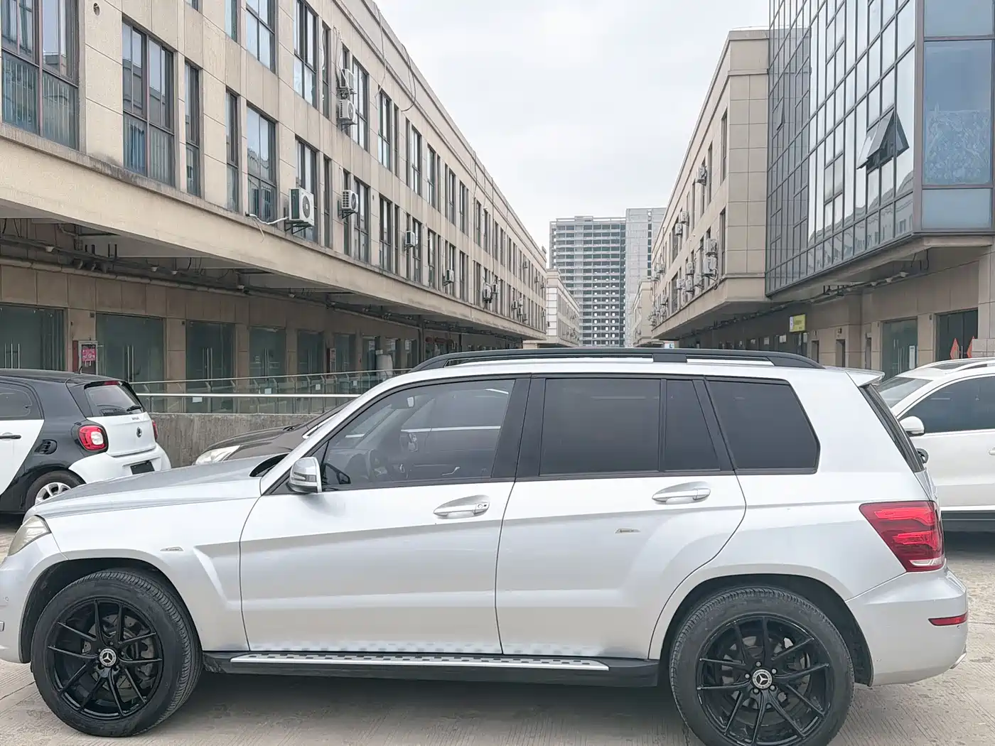 Mercedes-Benz GLK-Class 2013 GLK 300 4MATIC Fashion фото 5