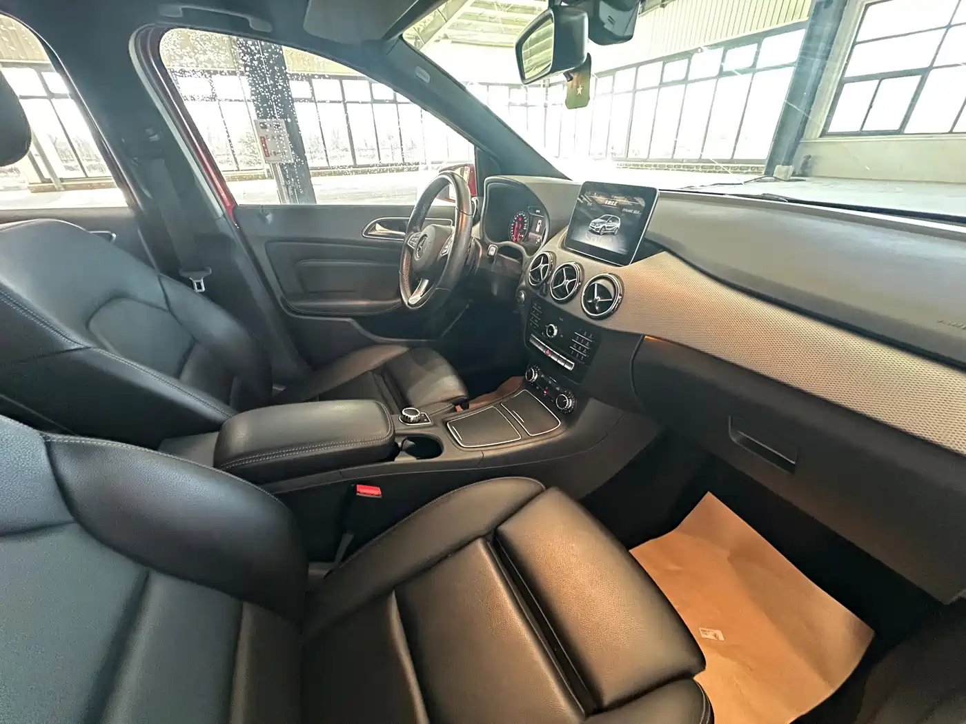 MERCEDES-BENZ CLASS B