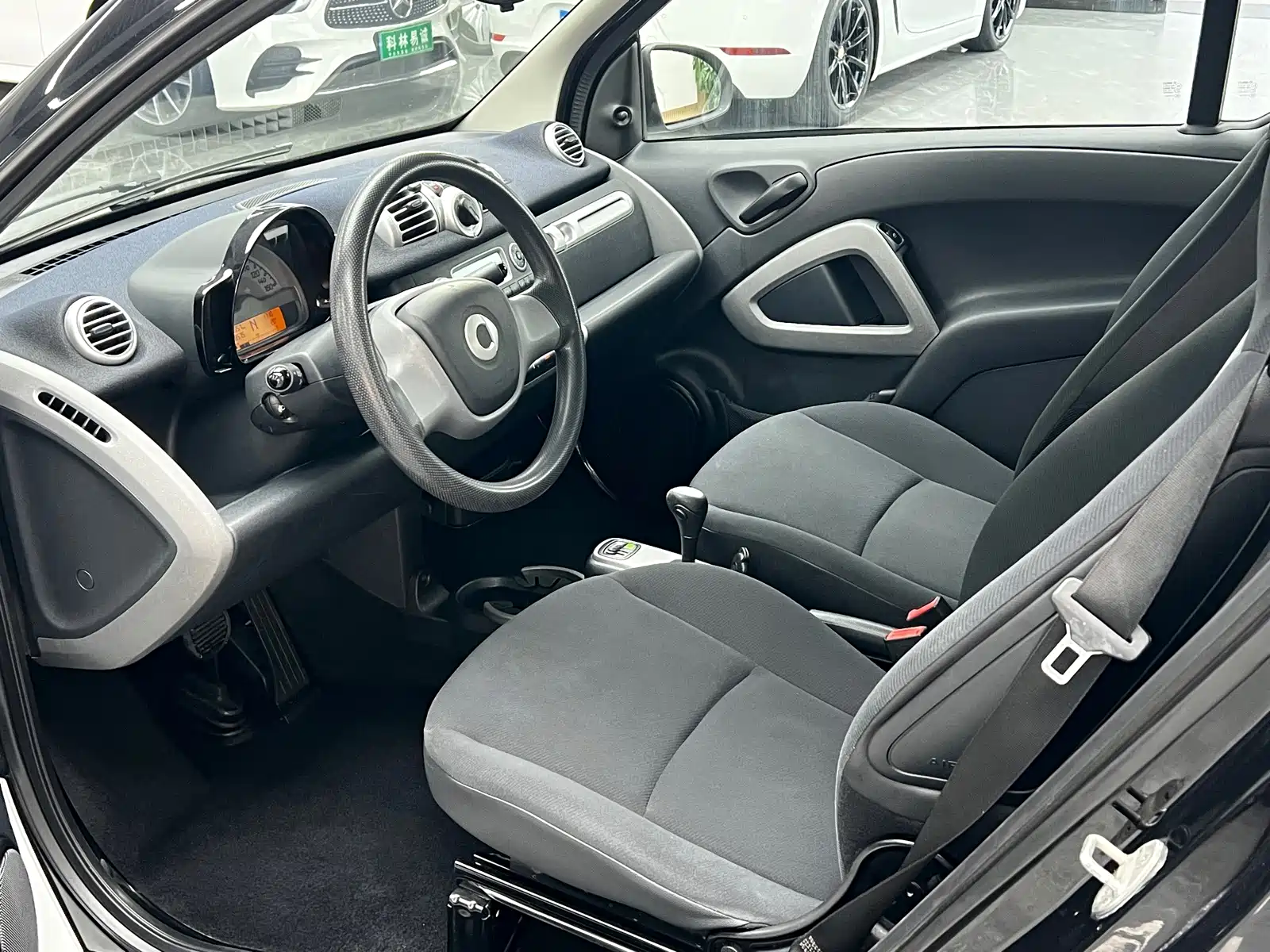 Photo 13 - smart fortwo